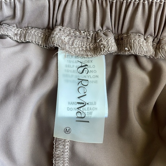 AS revival shorts - Picture 3 of 3